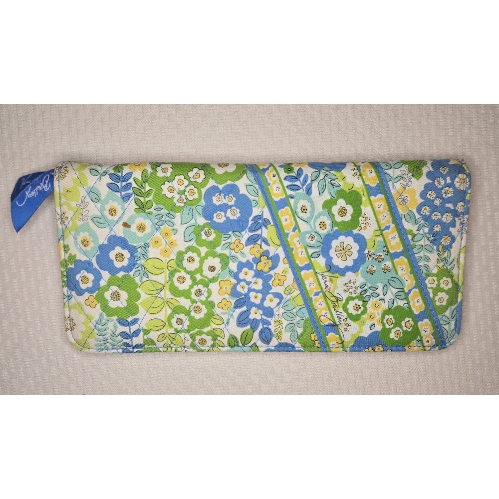 VERA BRADLEY Travel Envelope‎ Passport Wallet Organizer English Meadow Retired